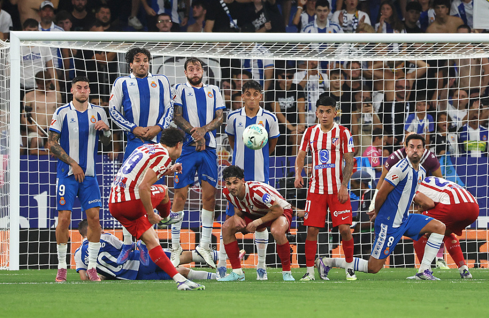 在西班牙权, vDkGO