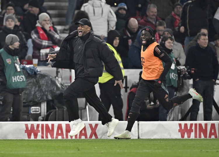 年轻球员, 持他们 年轻球员, 持他们