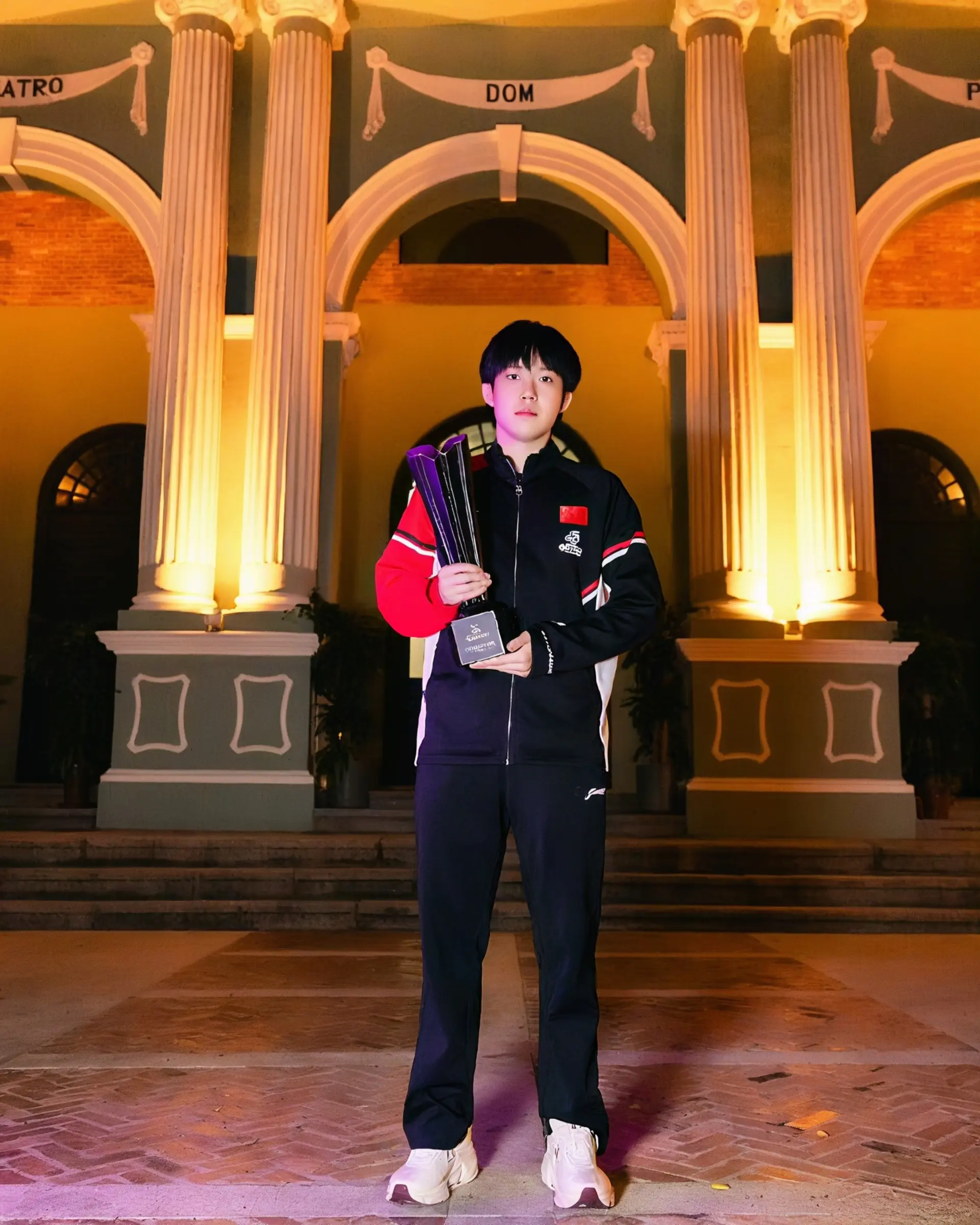 王楚钦把自, cn 王楚钦把自, cn