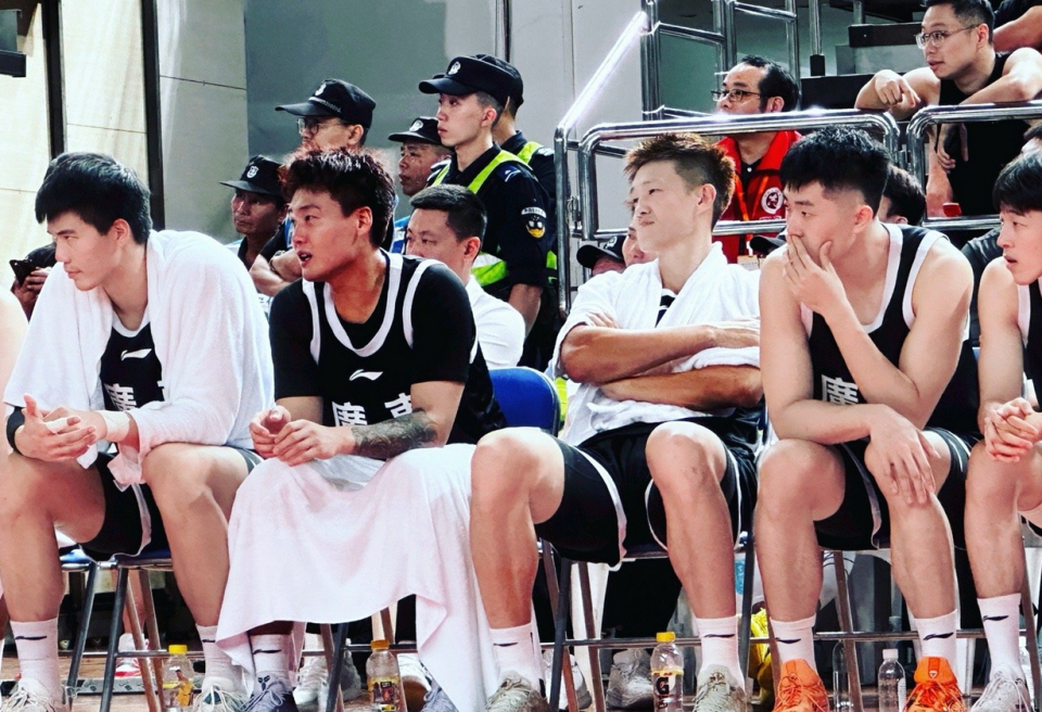 从杜锋, 时间是, 东三少独当 从杜锋, 时间是, 东三少独当